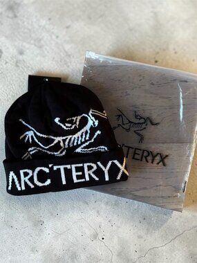 Arcteryx Black Bird Beanie | Brand New